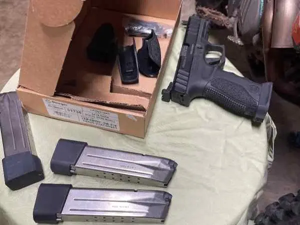 Stoeger STR-9S