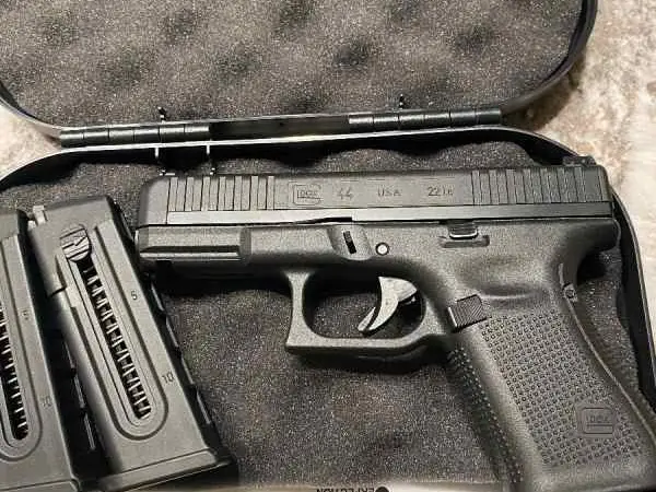 👻 Brand new Glock 44 .22Lr 👻