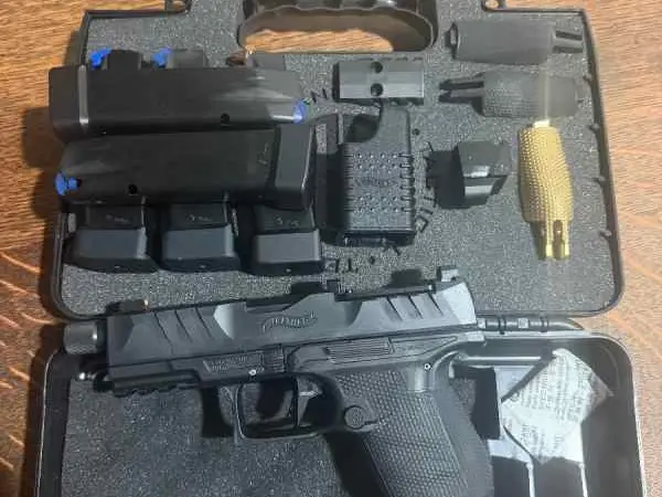 Walther PDP Pro SD Compact w/ Extras