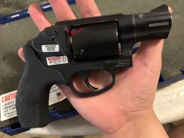 WTT: m&p bodyguard .38spl ct laser