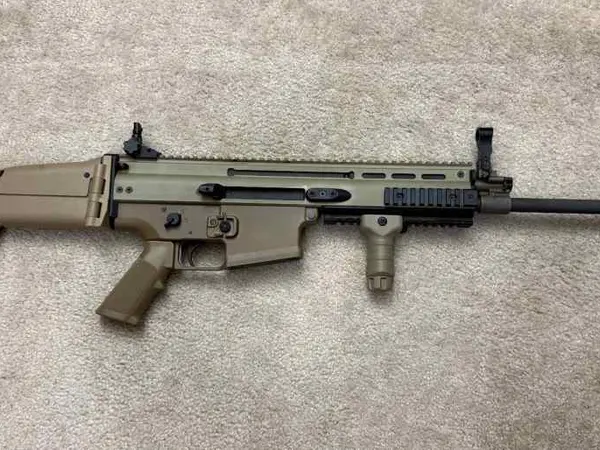 SCAR 17S