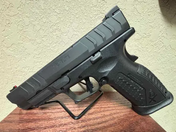 XDM Elite