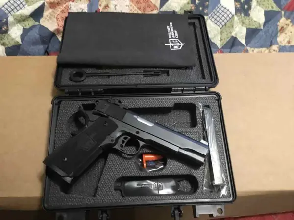 New in box MAC JSOC Delta Force 1911
