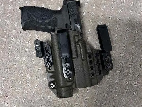 M&P9 2.0 Carry Comp Full Size wTLR-1 & T1C Holster