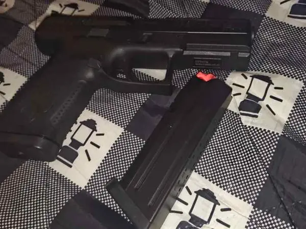 Cz p10c