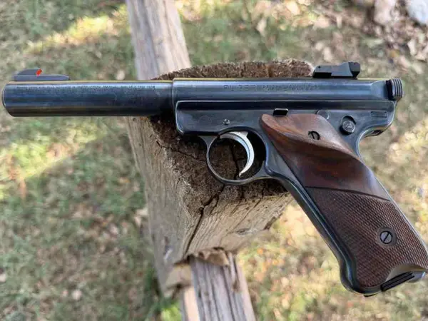 Ruger Mark II target first yr production (1982)