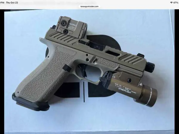 Shadow Systems XR920 9mm with Aimpoint Acro FDE