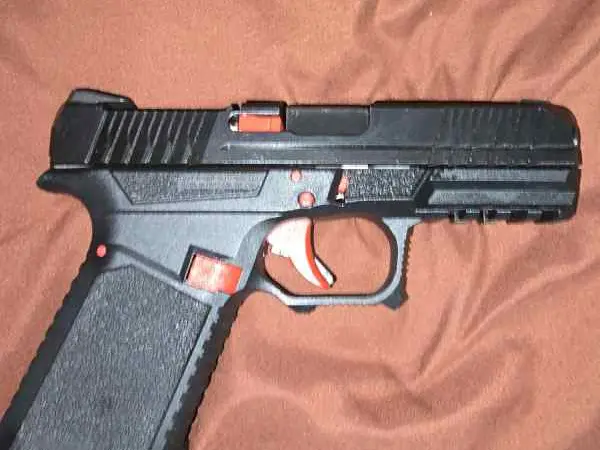 SCT-19 w/Ammo and Magazines