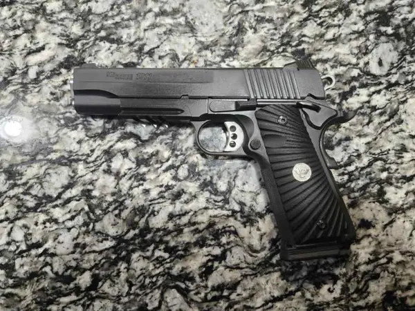 Sig 1911