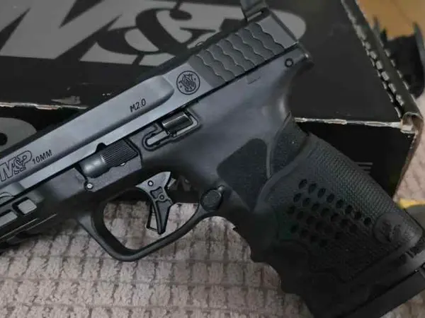 New Smith and Wesson M&P 2.0 10mm