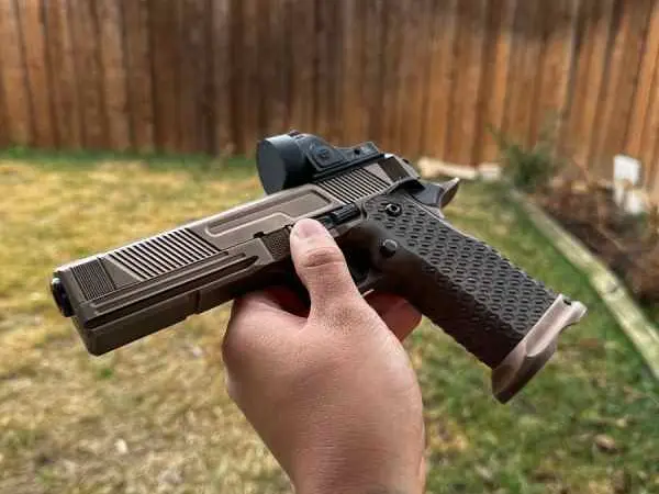 Fowler Vanta 9