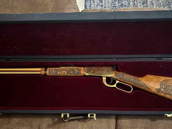 Mossberg 464 Special Edition San Antonio Heritage