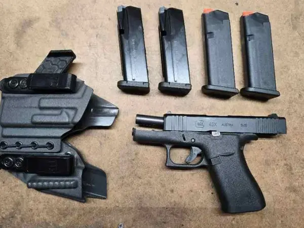 Like New Glock 43x w/ Tier 1 Concealed holster T1C