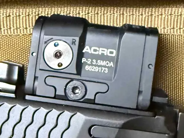 LNIB AIMPOINT ACRO P2