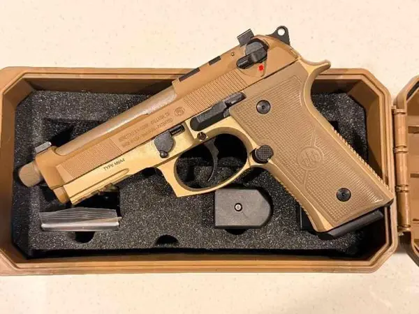 Beretta M9A4 Centurion FDE