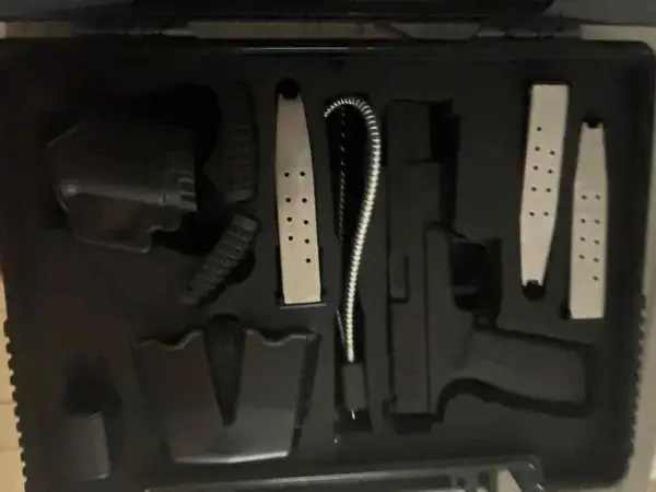 Springfirled XDm 45 ACP