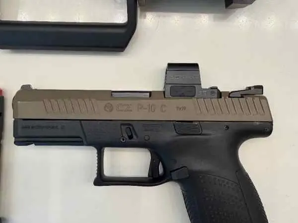 CZ P-10 C