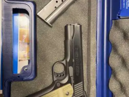 Colt commander 9mm