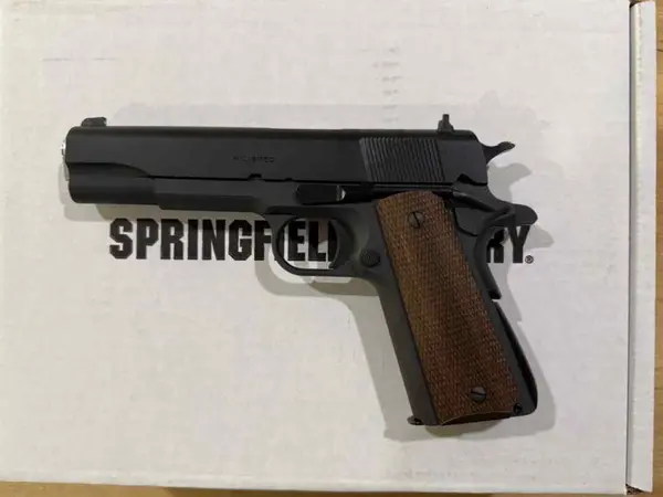 Springfield Mil-Spec 1911 BNIB