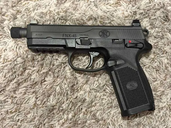 FN FNX 45 TACTICAL