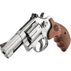 Smith & Wesson Model 686 Plus Deluxe L-Frame .357 Magnum 3" Barrel, Stainless/Walnut - photo 2