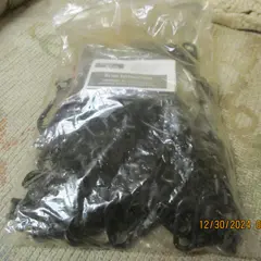 Uncle Mikes  old styl 1inch sling swivels  bulk packed  48 sets per bag   their not stamped uncle mikes   350.00  free shiping to the lower 48 states  in usa - photo 2