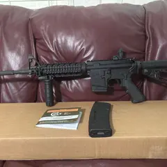 Colt M4 Carbine Semi-Automatic 16” Barrel 5.56mm Surefire Light w/Forearm Handle with Light Switch  - photo 7