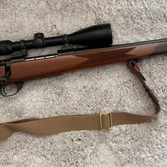 Weatherby Vanguard .270 Win with Swarovski Z3 Scope - photo 1