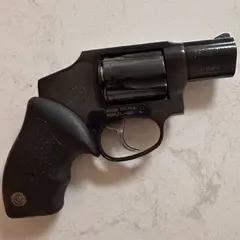 Taurus 650 CIA Hammerless Snub Nose .357 Magnum - photo 2
