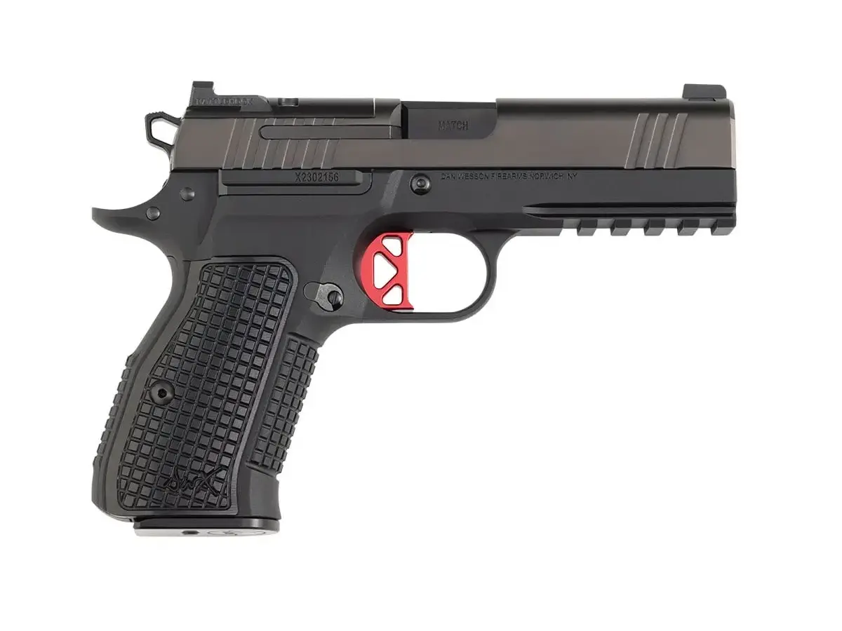 Dan Wesson DWX Compact 9mm Luger 4" Barrel Black
