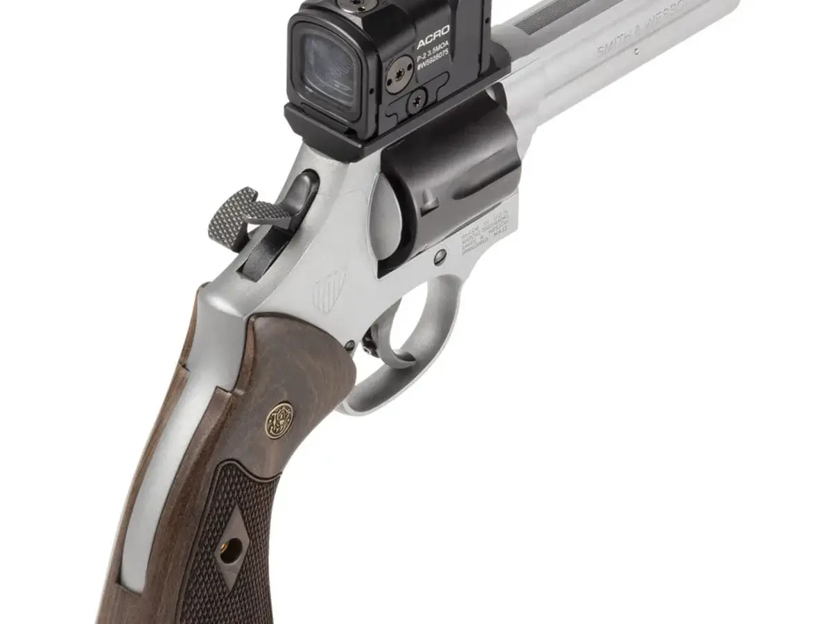 Smith & Wesson Model 686 Plus .357 Magnum, 4.13" Barrel, Stainless Steel - photo 5