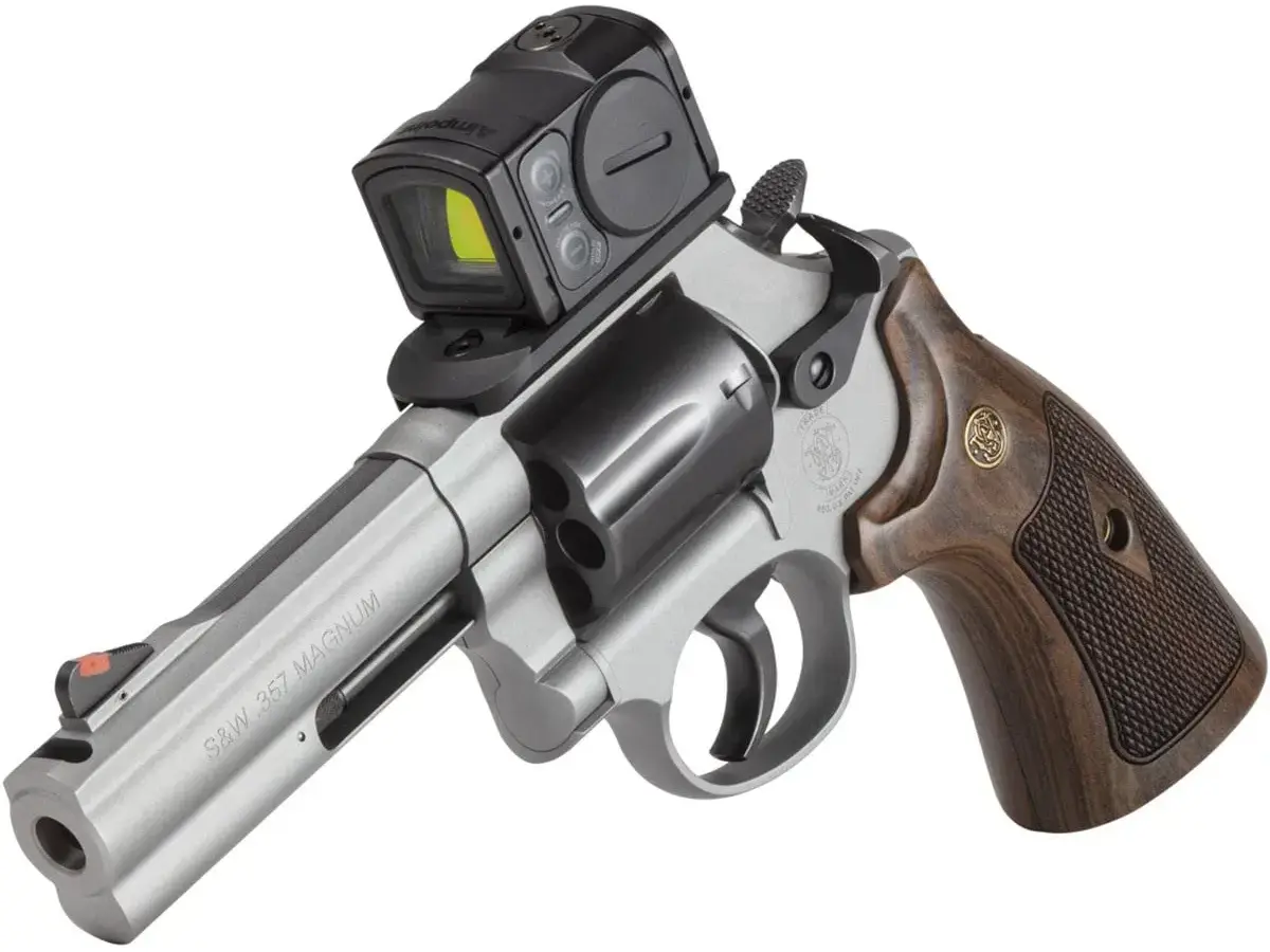 Smith & Wesson Model 686 Plus .357 Magnum, 4.13" Barrel, Stainless Steel - photo 7