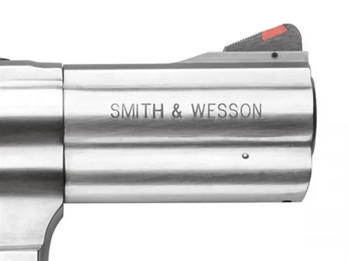 Smith & Wesson Model 686 Plus L-Frame .357 Magnum, 3" Barrel, Stainless/Black - photo 2