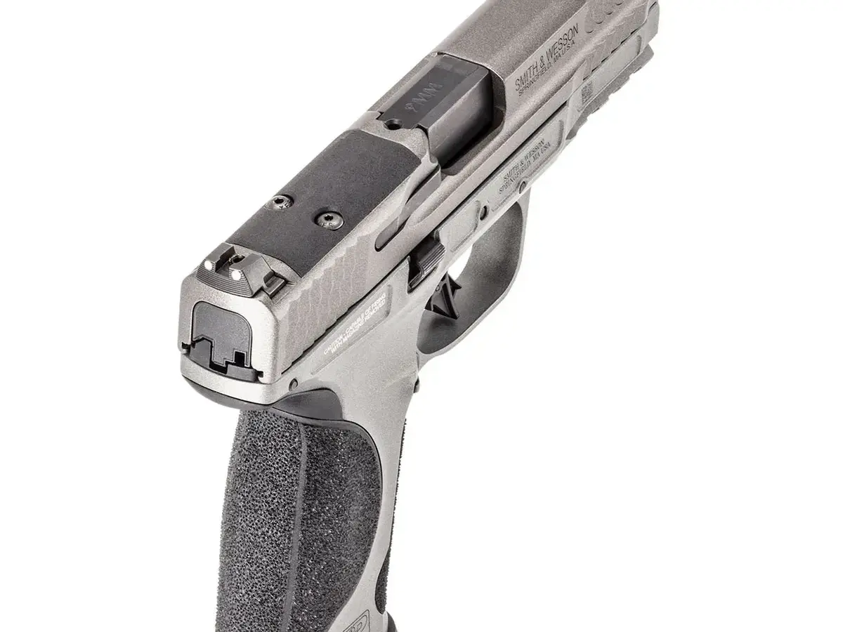 Smith & Wesson M&P9 M2.0 Metal 9mm, 4.25" Barrel, RFX11 Bundle - photo 2