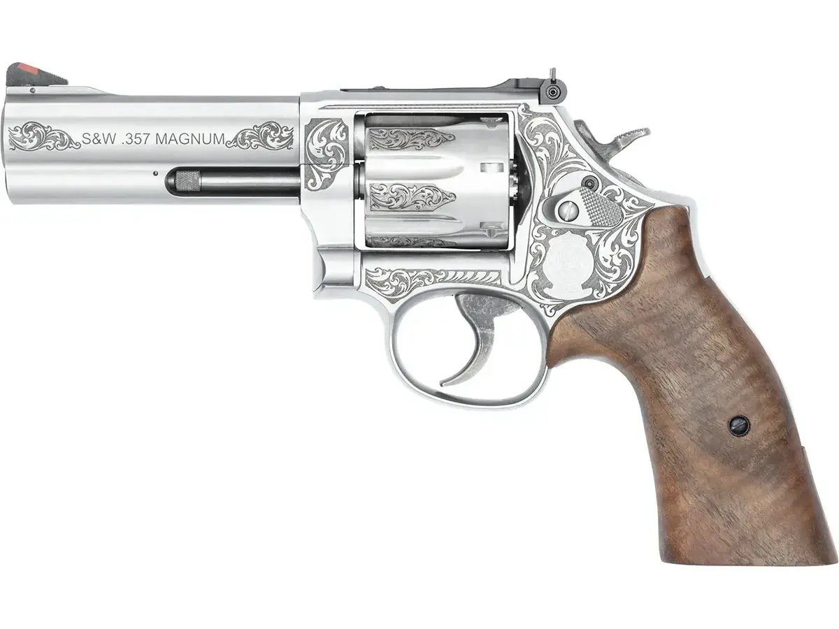 Smith & Wesson Model 686 Plus Engraved .357 Magnum/.38 Special +P, 4.13" Barrel, Stainless Steel - photo 3