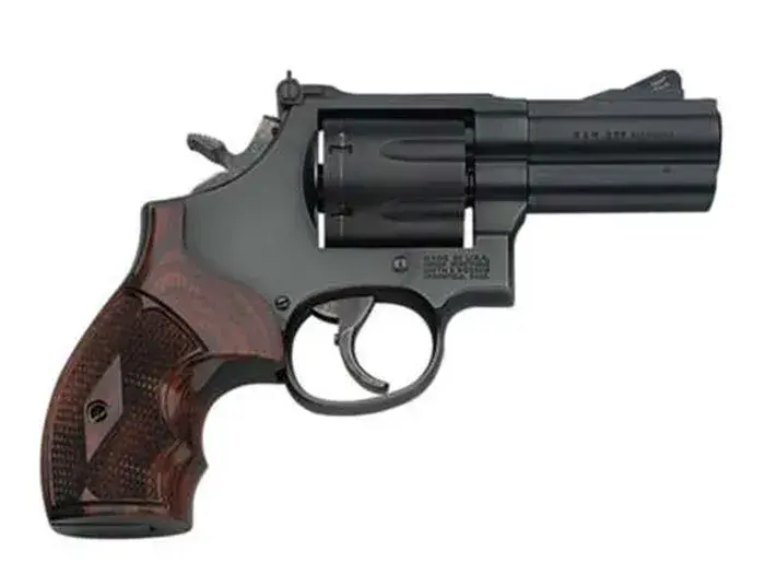 Smith & Wesson Model 586 L-Frame L-Comp .357 Magnum, 3" Barrel, Blued/Walnut - photo 6