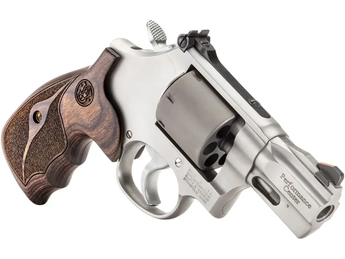Smith & Wesson Model 986 L-Frame 9mm Luger 2.5" Barrel SS/Walnut - photo 5