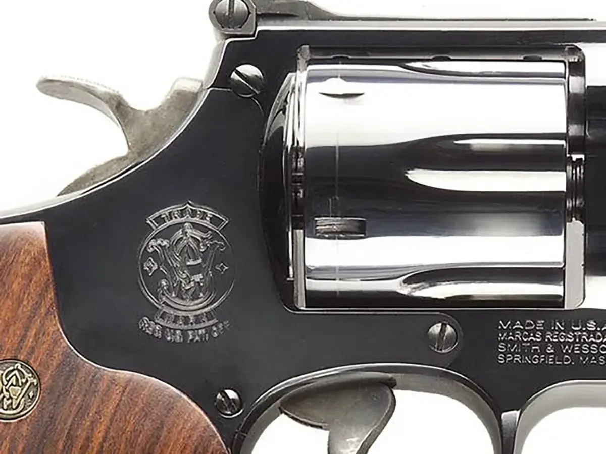 Smith & Wesson Model 29 Classic N-Frame 44 Magnum, 4" Barrel, Black/Wood - photo 2