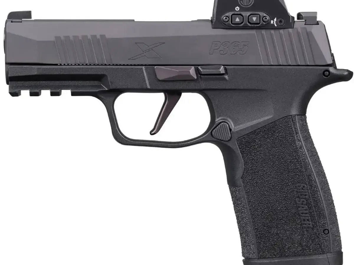 SIG Sauer P365-XMACRO 9mm, 3.7" Barrel, ROMEO-X, SIG-LOC