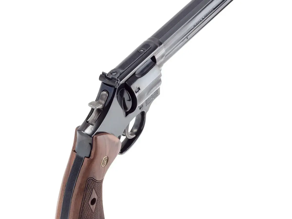 Smith & Wesson Model 586 L-Frame 357 Magnum, 6" Barrel, Blued/Walnut - photo 2