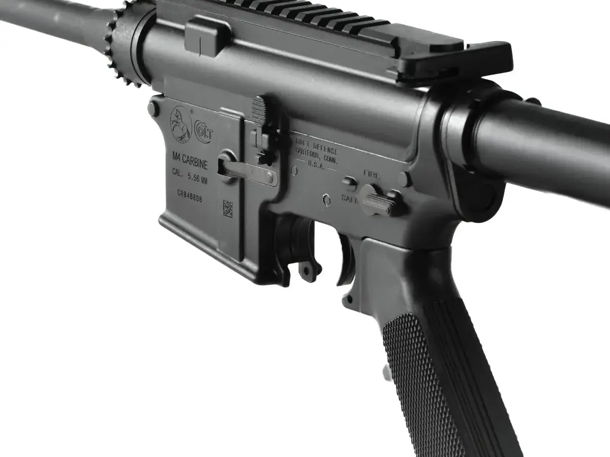 Colt's Manufacturing Company M4 Carbine .223 Rem/5.56, 16.1" Barrel, No Furniture, No Sight - photo 10