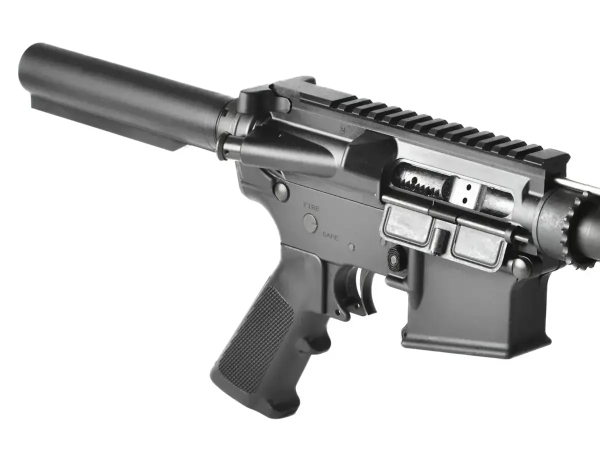 Colt's Manufacturing Company M4 Carbine .223 Rem/5.56, 16.1" Barrel, No Furniture, No Sight - photo 5