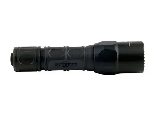Single-Output Flashlight 600-Lumen Polymer Black - photo 4
