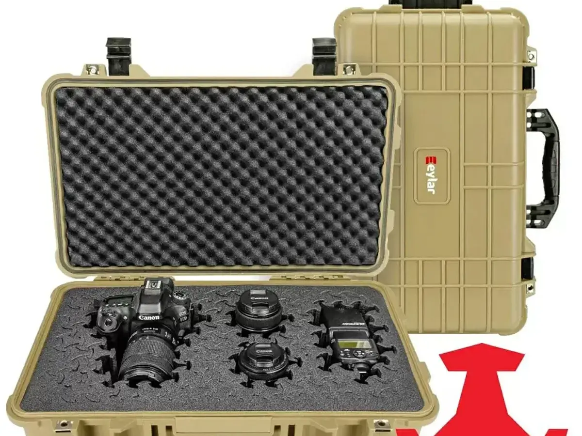 22" Carry-On Roller Hard Case w/Ragar Foam Inserts Tan