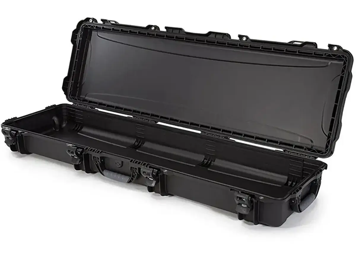 NANUK 995 Hard Protective Case With Foam, No TSA Latch,Black