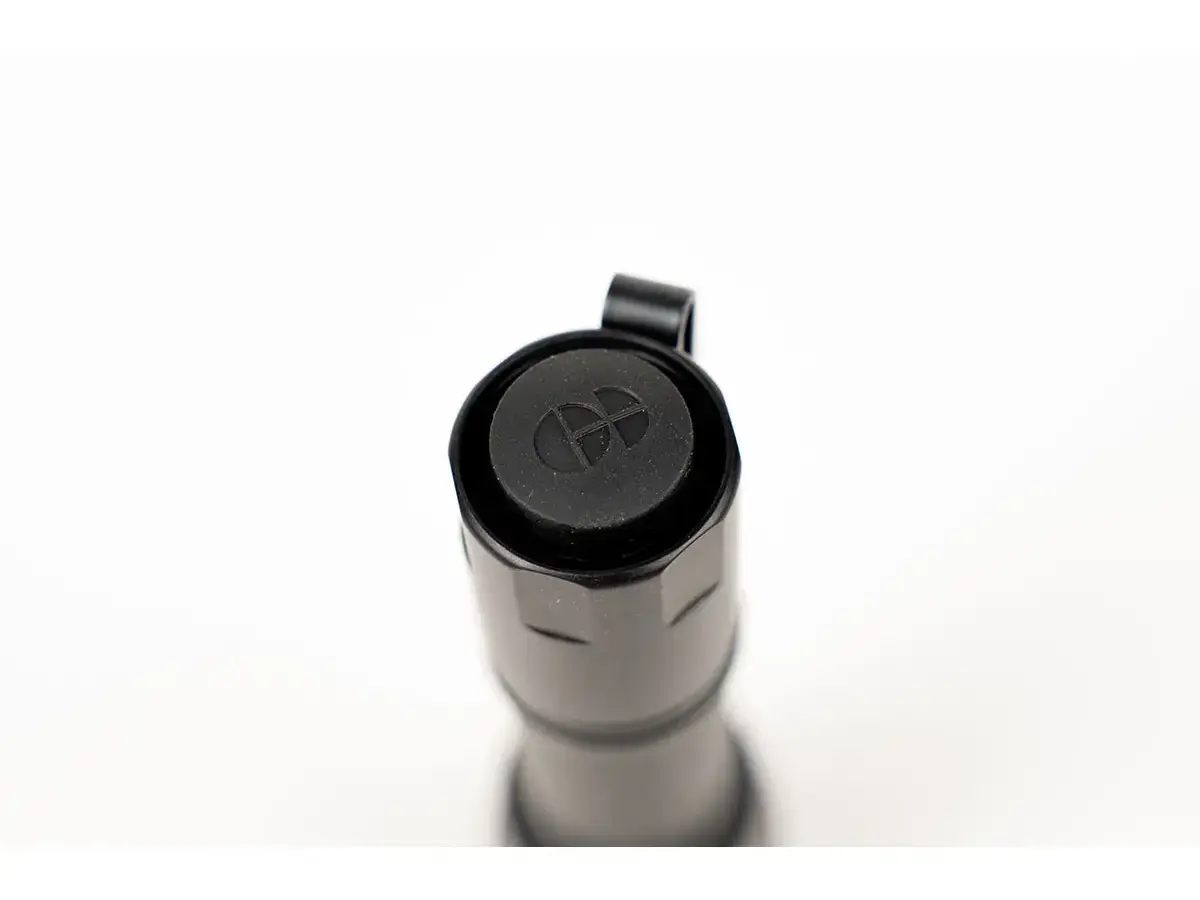 MCH-DUTY Dual-Fuel Hi-Output Flashlight 1800 Lumen Black - photo 3