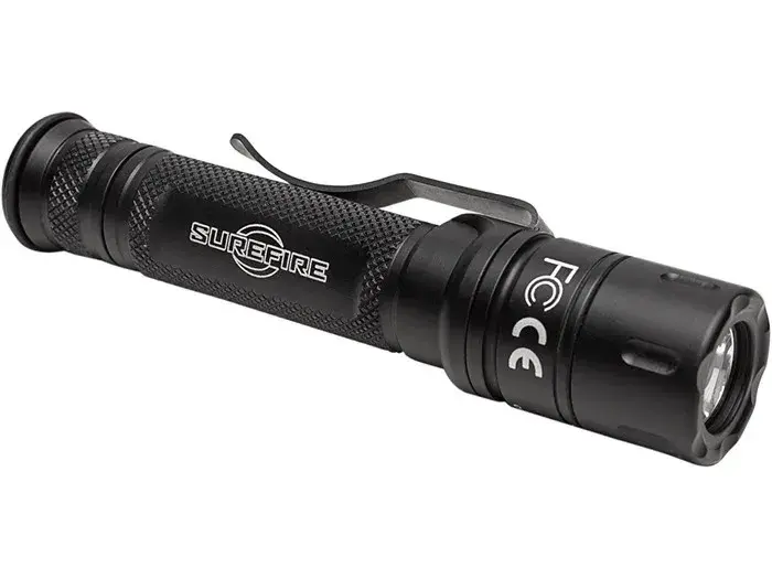 Dual-Output LED Flashlight W/Maxvision 800 Lumen Black - photo 2
