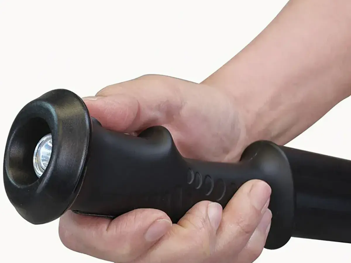 Zap Hike 'N Strike 950,000 Volt Stun Hiking Staff - photo 3