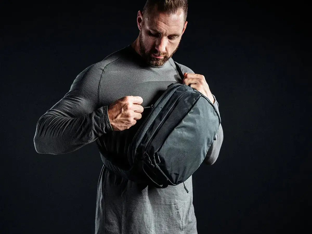Fade Sling Black - photo 2
