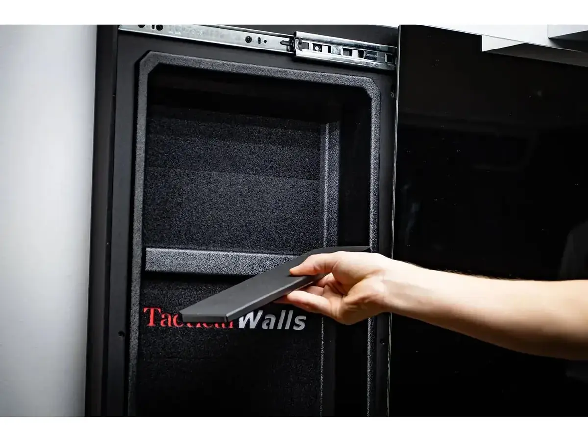 1420 Wall Insert